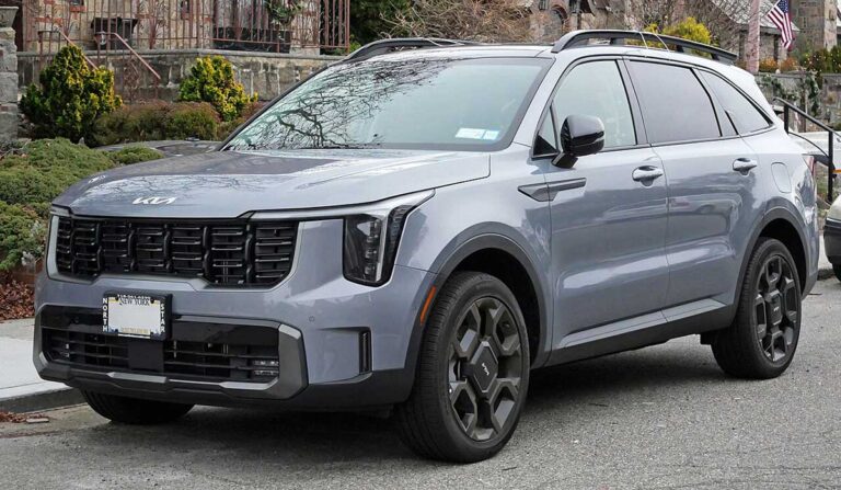 كيا SORENTO – SUV – SILVER